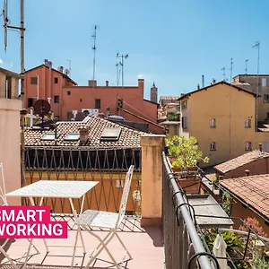  Appartamento A Due Passi Dalla Finestrella Di Via Piella Italia